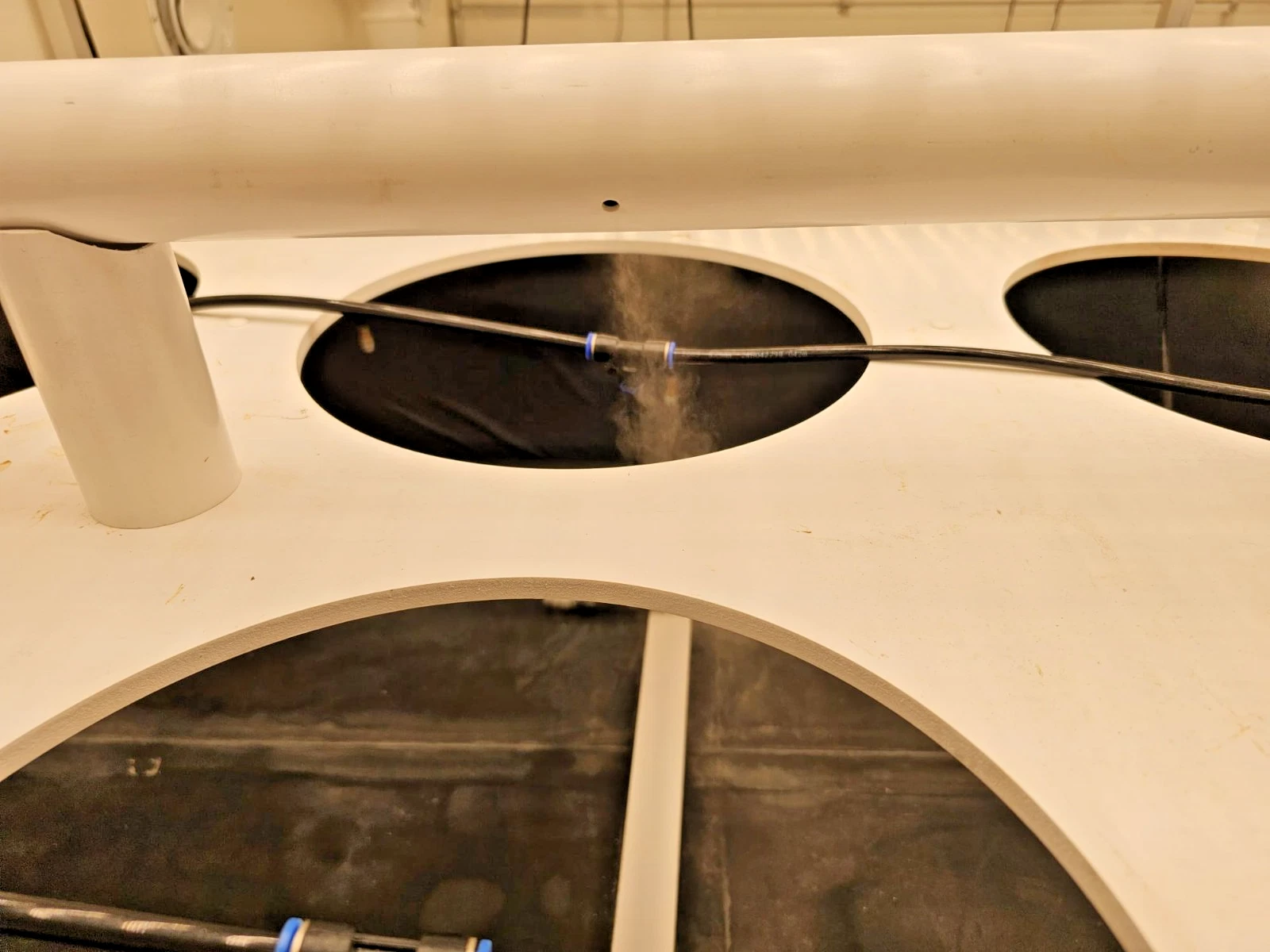 AI-Assisted Commercial Aeroponic & Hydroponic Biosphere - Image 6